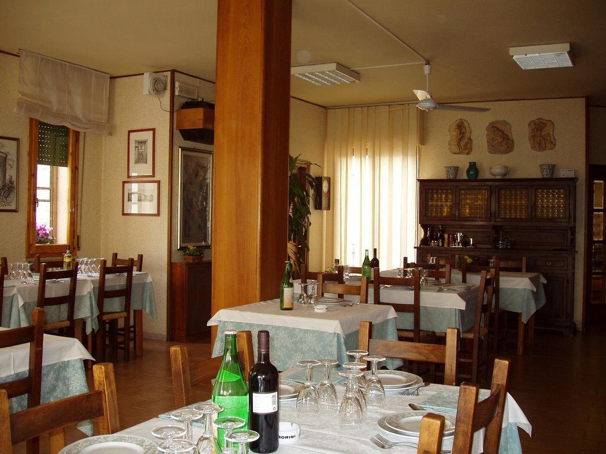 Albergo Ristorante Taverna Dalla "Lisina" Sansepolcro Zewnętrze zdjęcie
